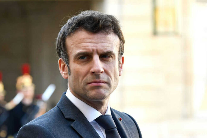Macron BANS Social Media — Big Tech PANICS