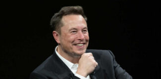 Musk's Bold Moon Move: Mars Plans Stalled