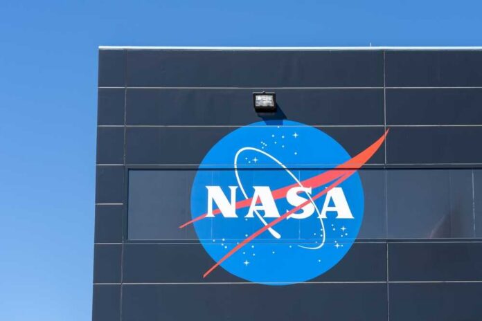 NASA Dumps Boeing–SpaceX Takes Moon