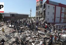 Colombia residents search rubble after 7.4 magnitude earthquake kills at least 111