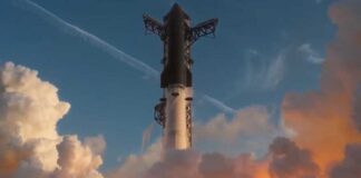 Blastoff! SpaceX Starship launches to orbit for first time, booster splashes down